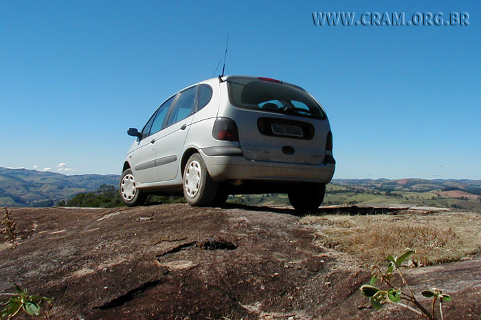 Carro subiu o morro